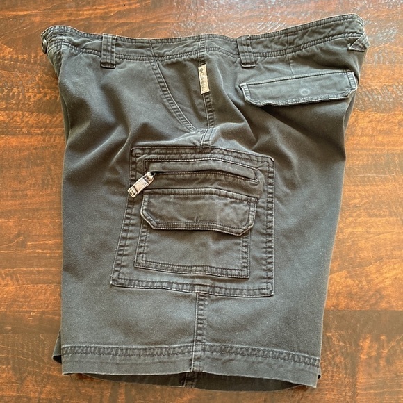 COLUMBIA Cargo Hiking Shorts Black Size 10 - Picture 4 of 14